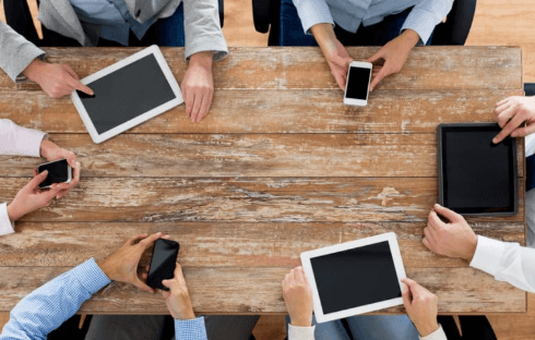 How Smart Devices Improve Workplace Productivity